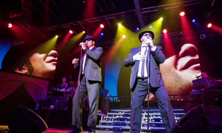 Impersonators of the show "I´m a Soulman - A Tribute to the Blues Brothers" at Estrel Berlin