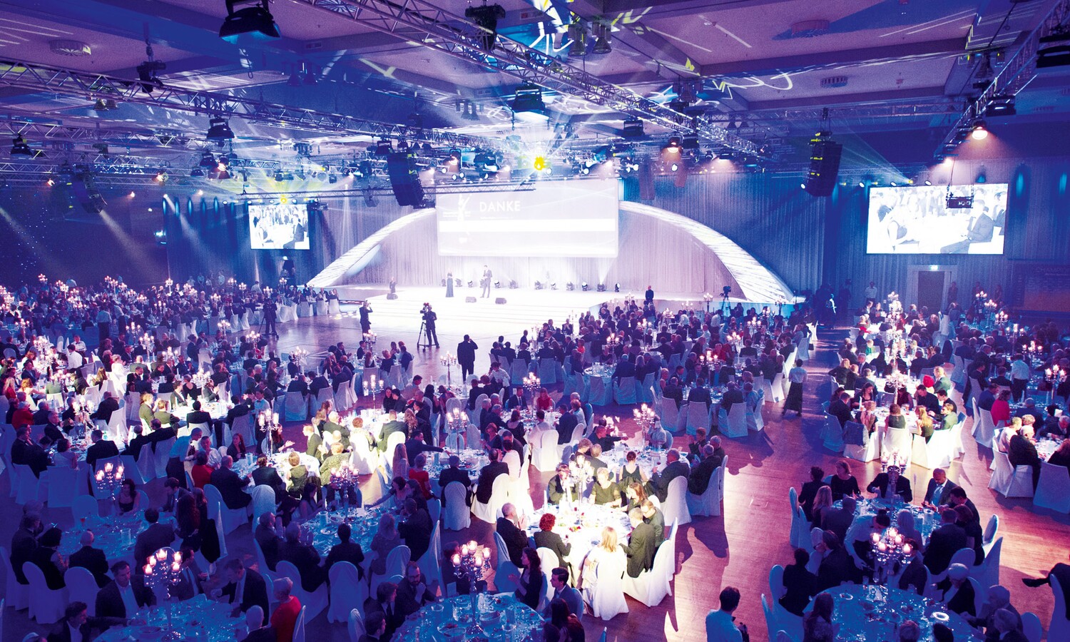 Banquet seating for Show Gala at the ECC Berlin