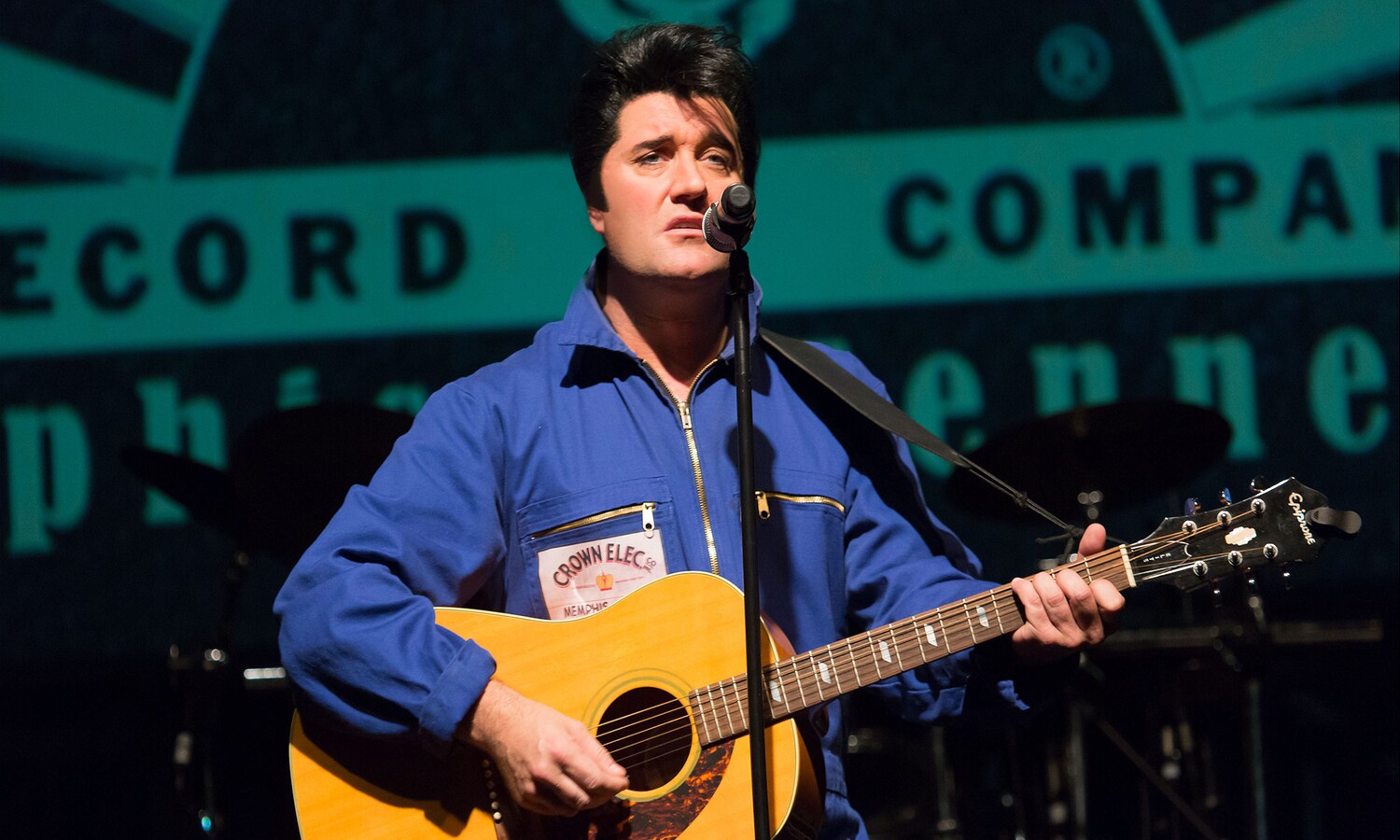 Grahame Patrick as Elvis Presley from "Elvis - The Musical" at Estrel Berlin