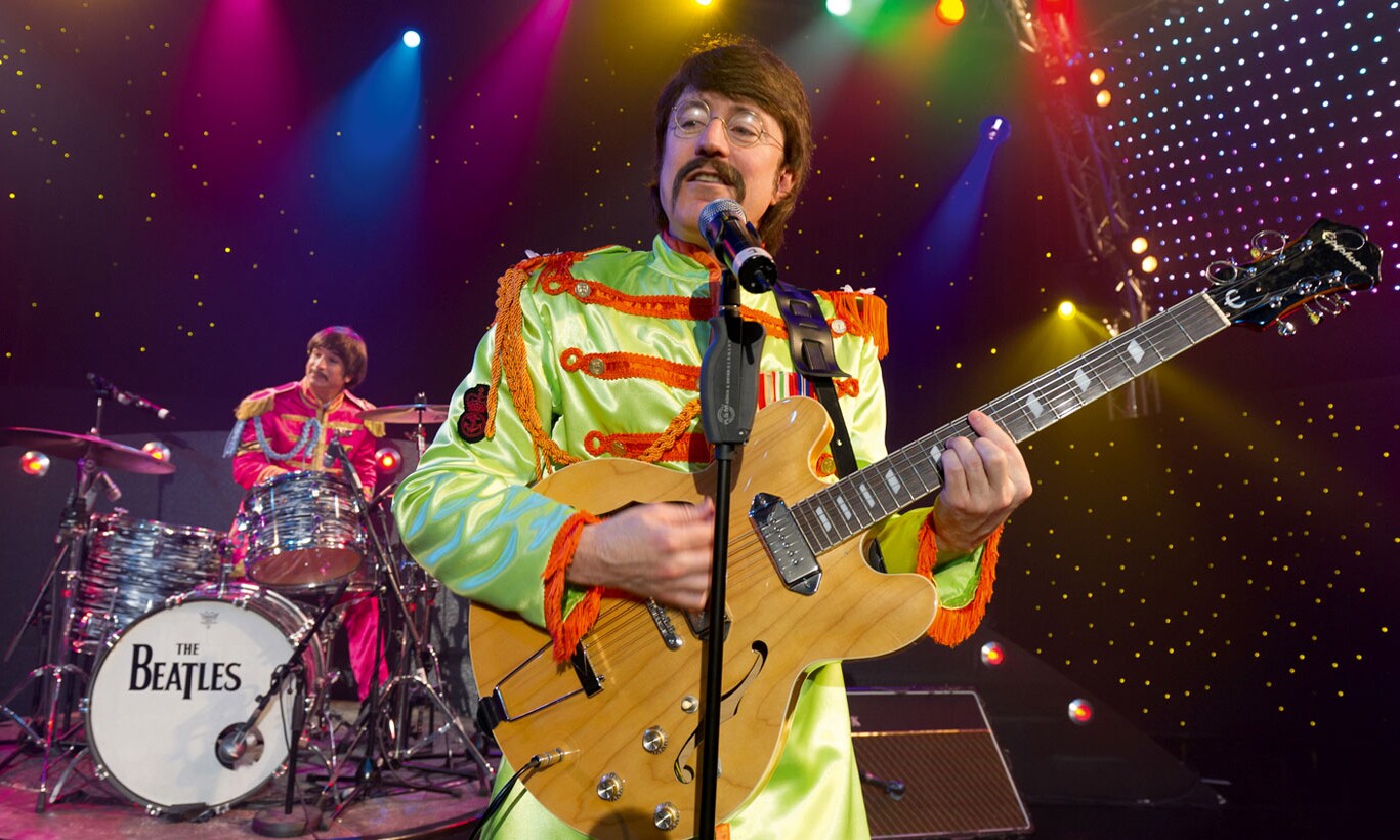 Impersonators of the musical "all you need is love" at Estrel Berlin